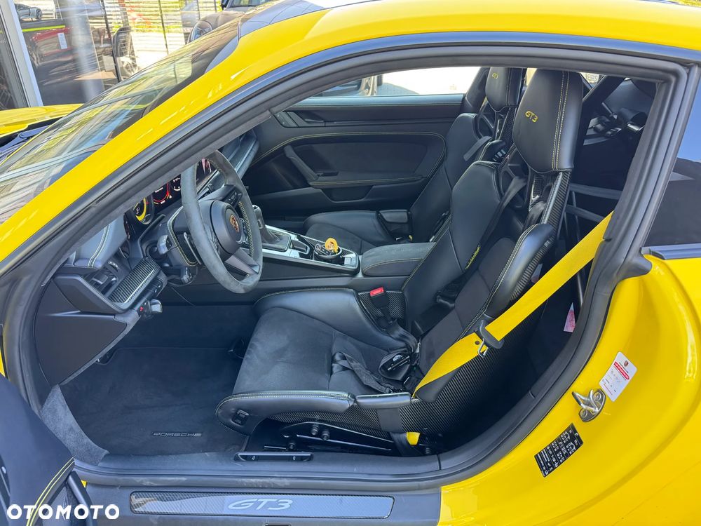 Porsche 911 GT3 PDK - 25