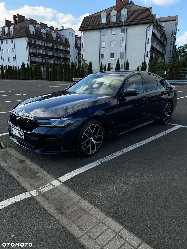 BMW Seria 5 520d MHEV M Sport sport - 2