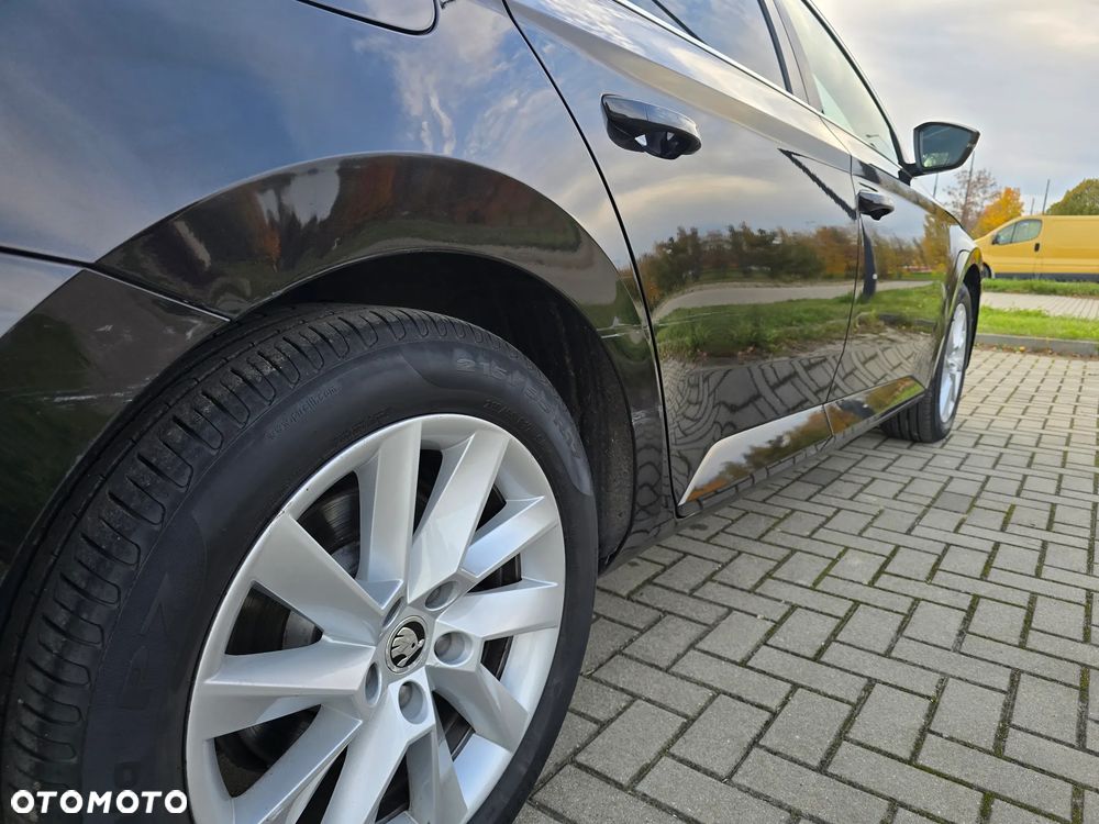 Skoda Superb 2.0 TSI Ambition DSG - 8