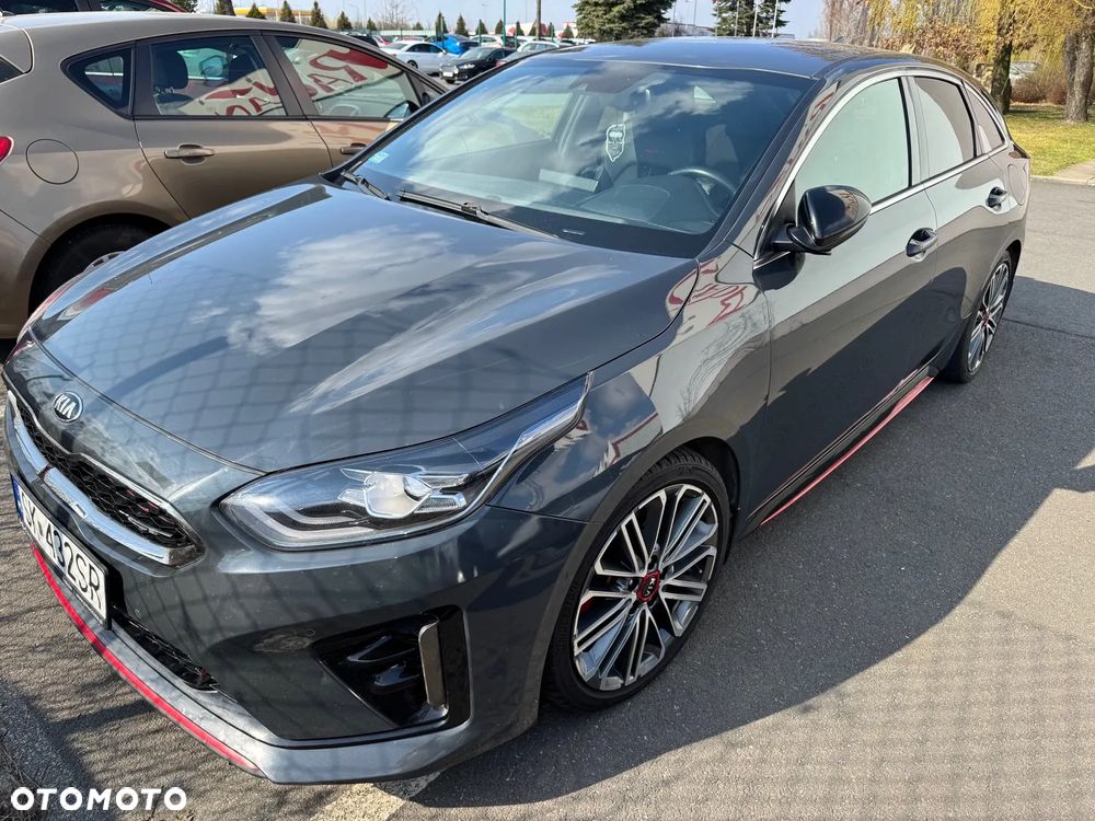 Kia ProCeed - 1