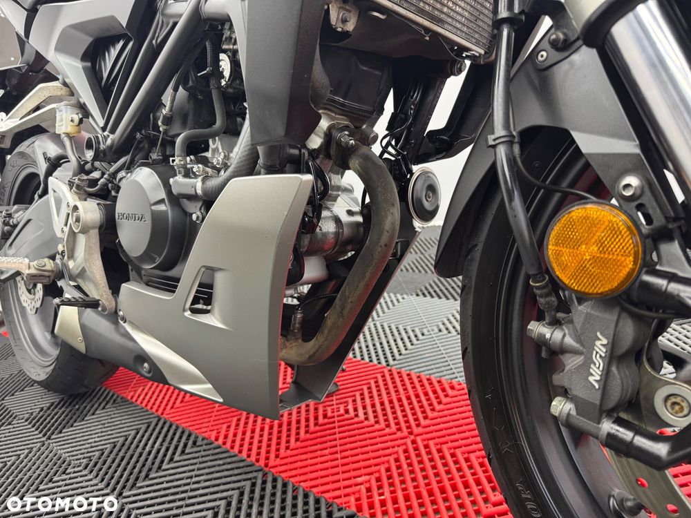 Honda CB - 35