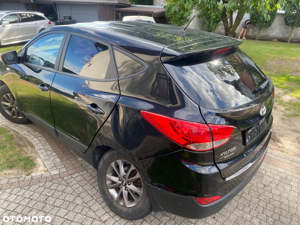 Hyundai ix35 1.6 2WD blue Style - 14