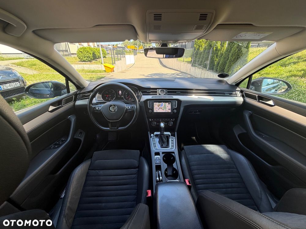 Volkswagen Passat - 19