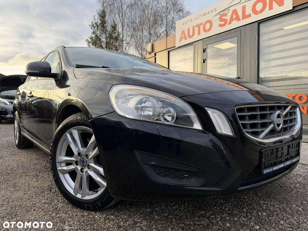 Volvo V60 D3 Geartronic Summum - 1