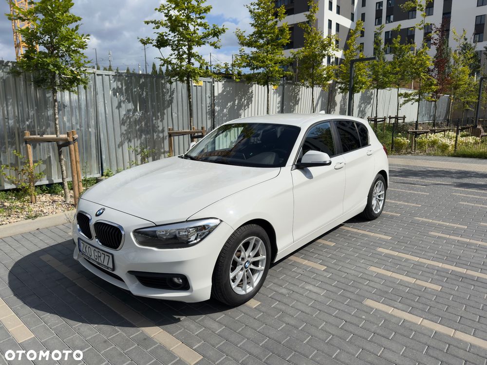 BMW Seria 1 118i - 3