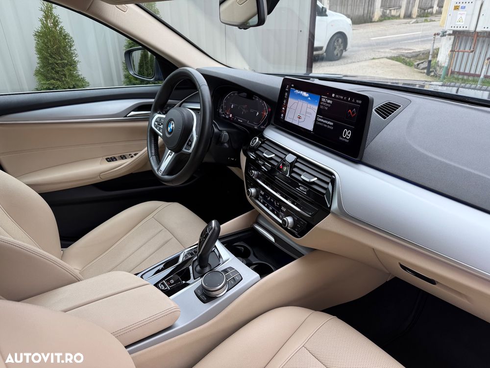 BMW Seria 5 530i xDrive Aut. - 6