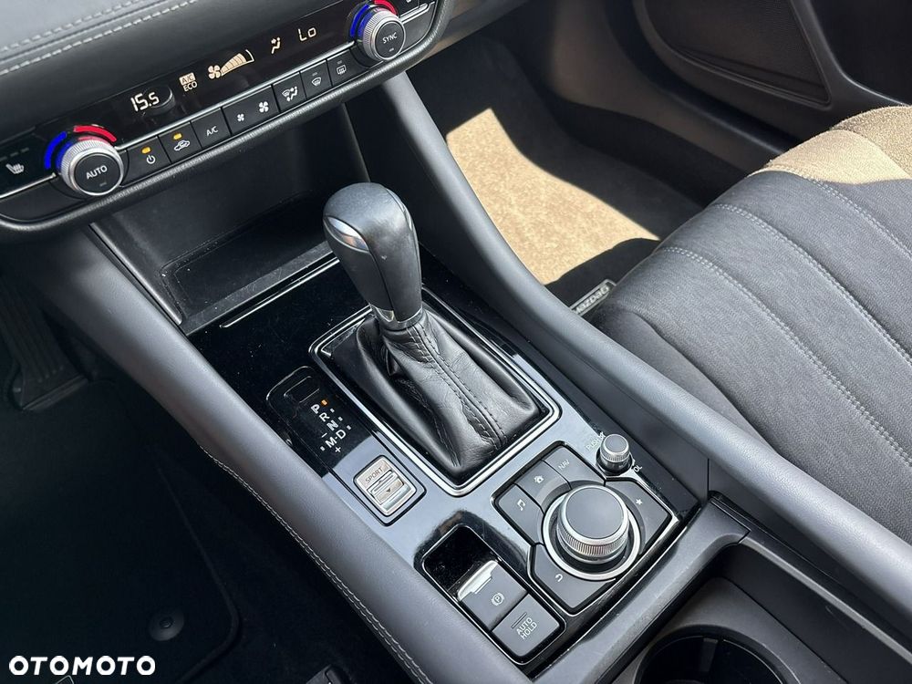 Mazda 6 2.0 SkyJoy - 24