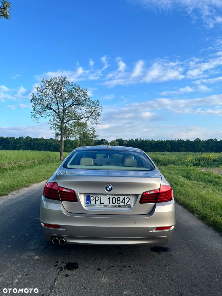 BMW Seria 5 518d - 6