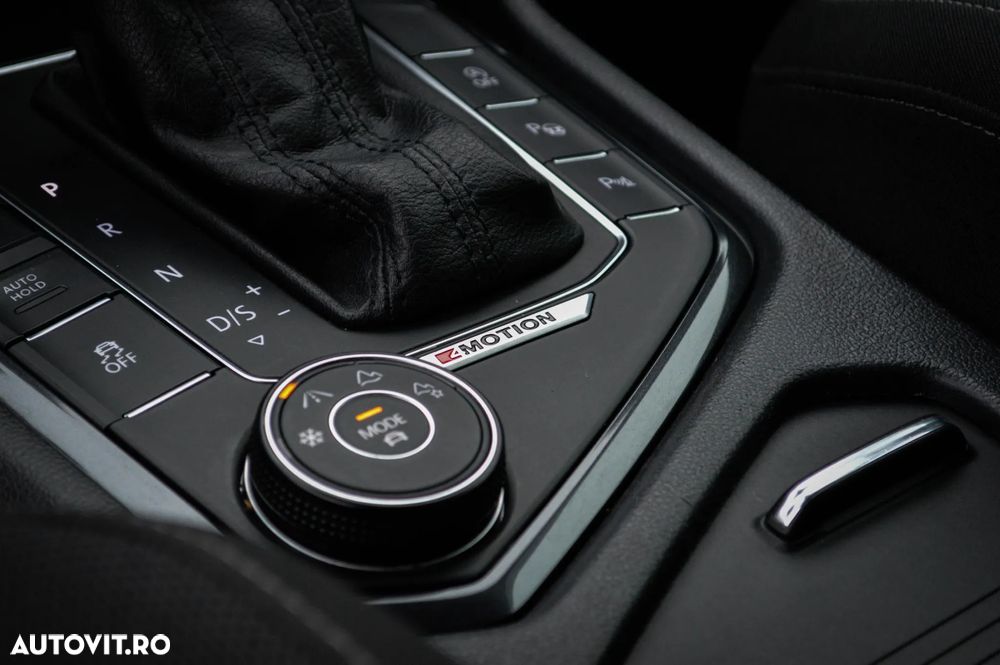 Volkswagen Tiguan 2.0 TDI 4Mot DSG Highline - 8