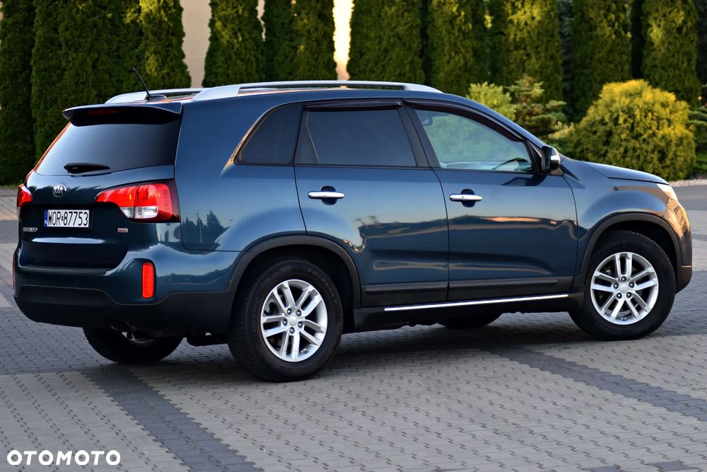 Kia Sorento 2.4 GDI XL 7os - 28