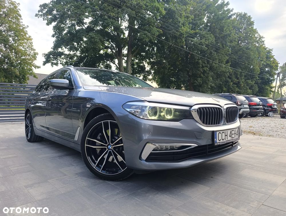 BMW Seria 5 525d Touring Luxury Line - 1