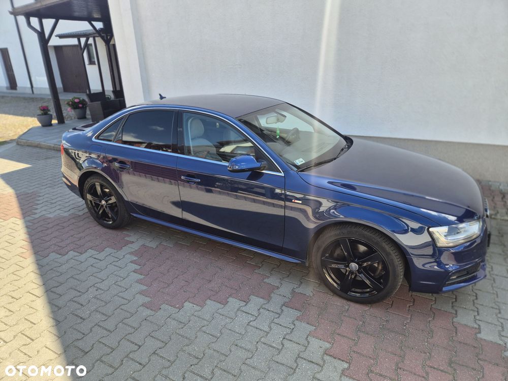 Audi A4 Limousine - 2