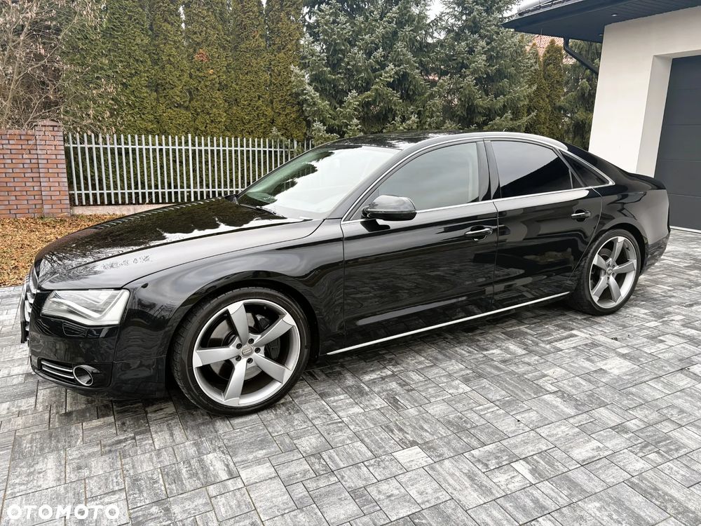 Audi A8 - 2