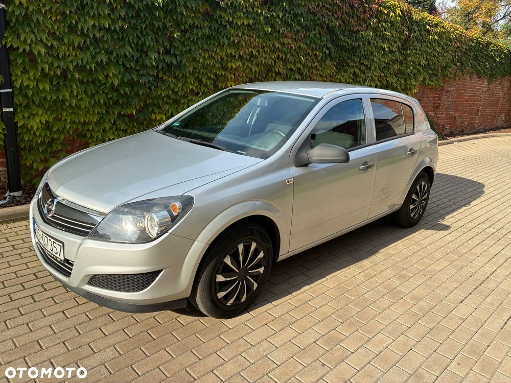 Opel Astra - 16