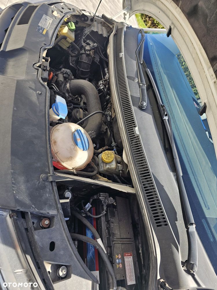 Volkswagen Transporter - 13