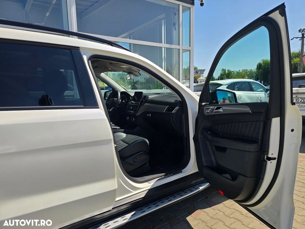 Mercedes-Benz GLS - 10