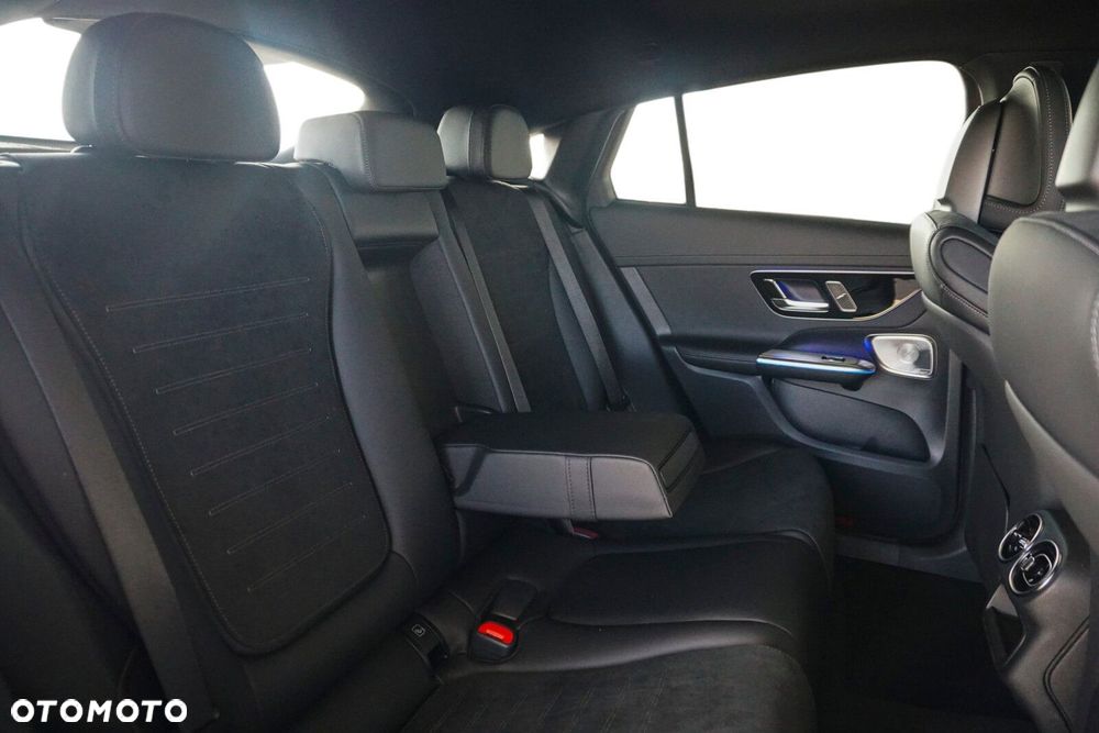 Mercedes-Benz GLC 200 d mHEV 4-Matic AMG Line - 13