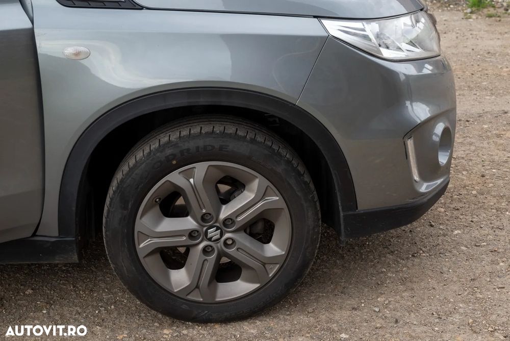 Suzuki Vitara 1.6 Passion - 9