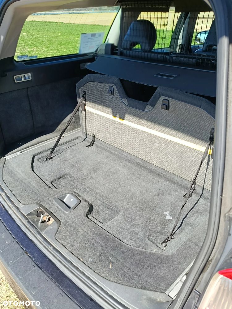 Volvo V70 2.5T Momentum - 12