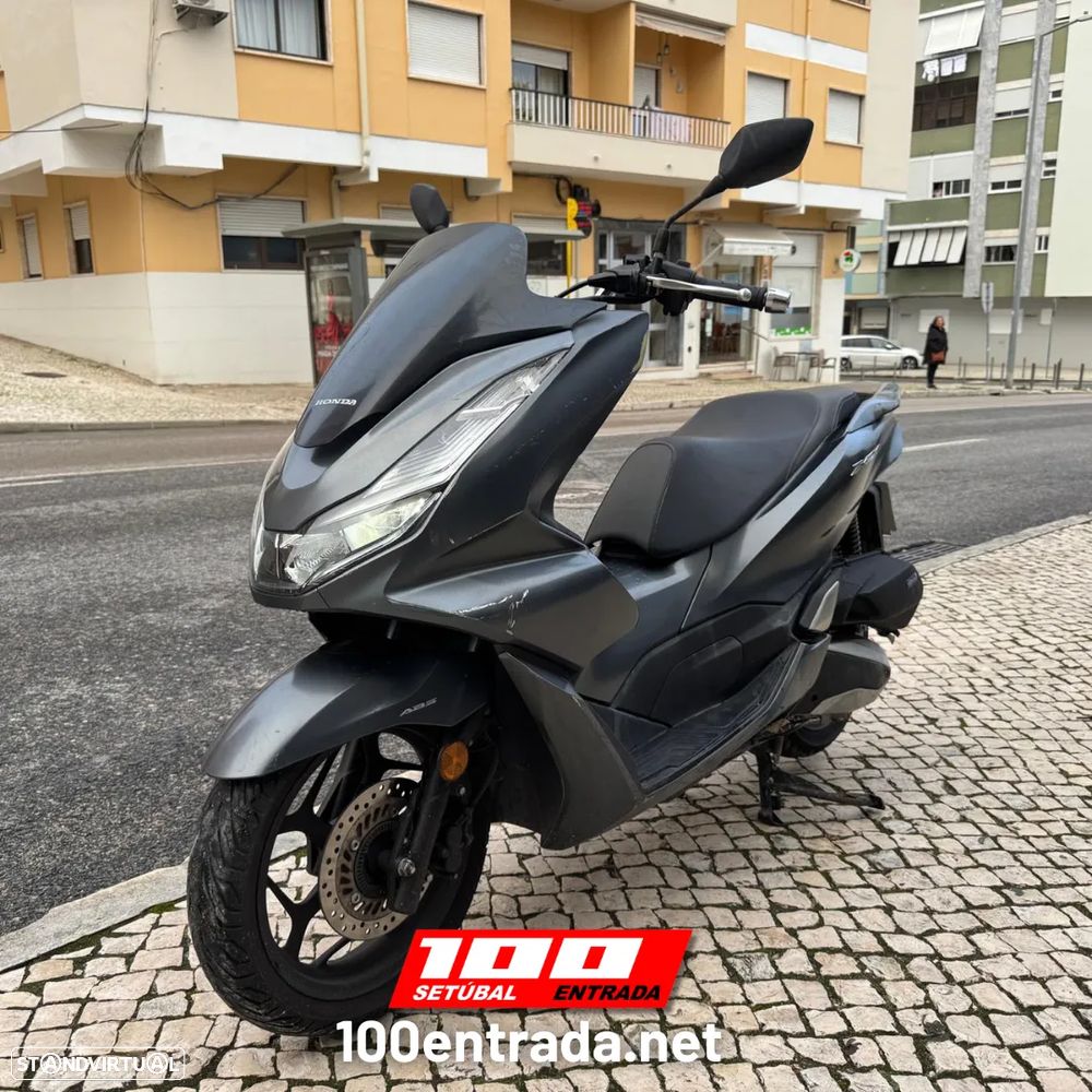Honda PCX125 - 1