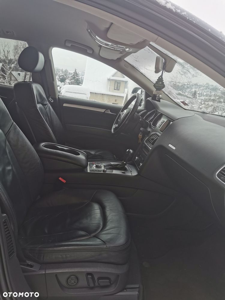 Audi Q7 3.0 TDI DPF quattro tiptronic - 11