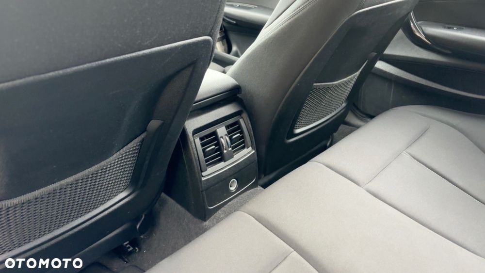 BMW Seria 1 116i Sport Line - 11