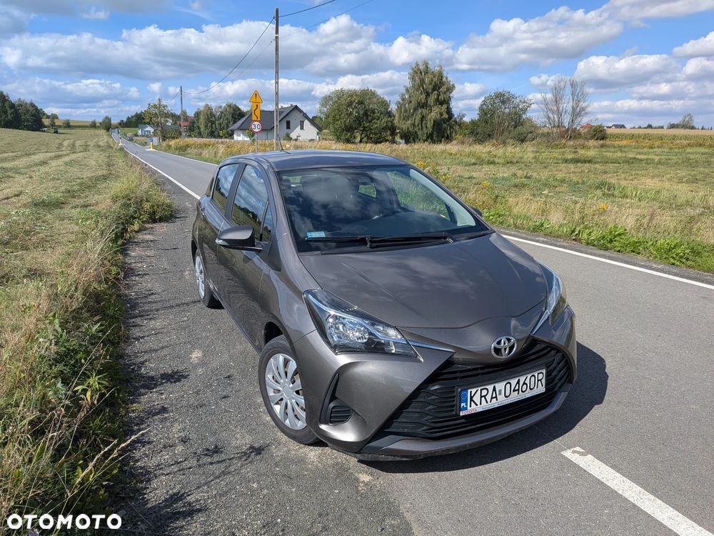 Toyota Yaris 1.0 Active EU6 - 13