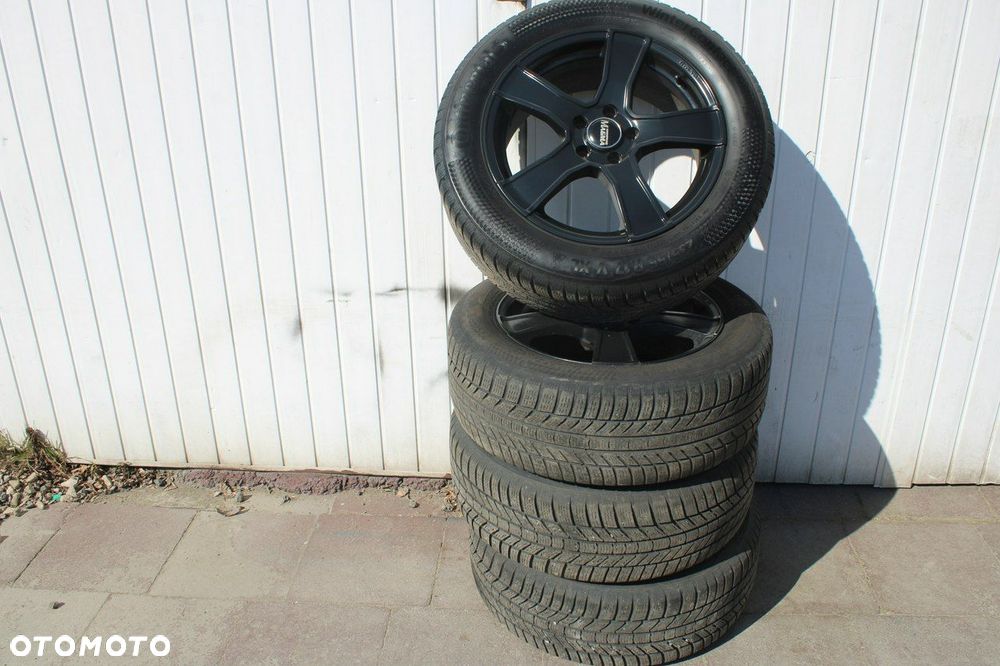 Ford Kuga 1.5 EcoBoost 2x4 Titanium - 34