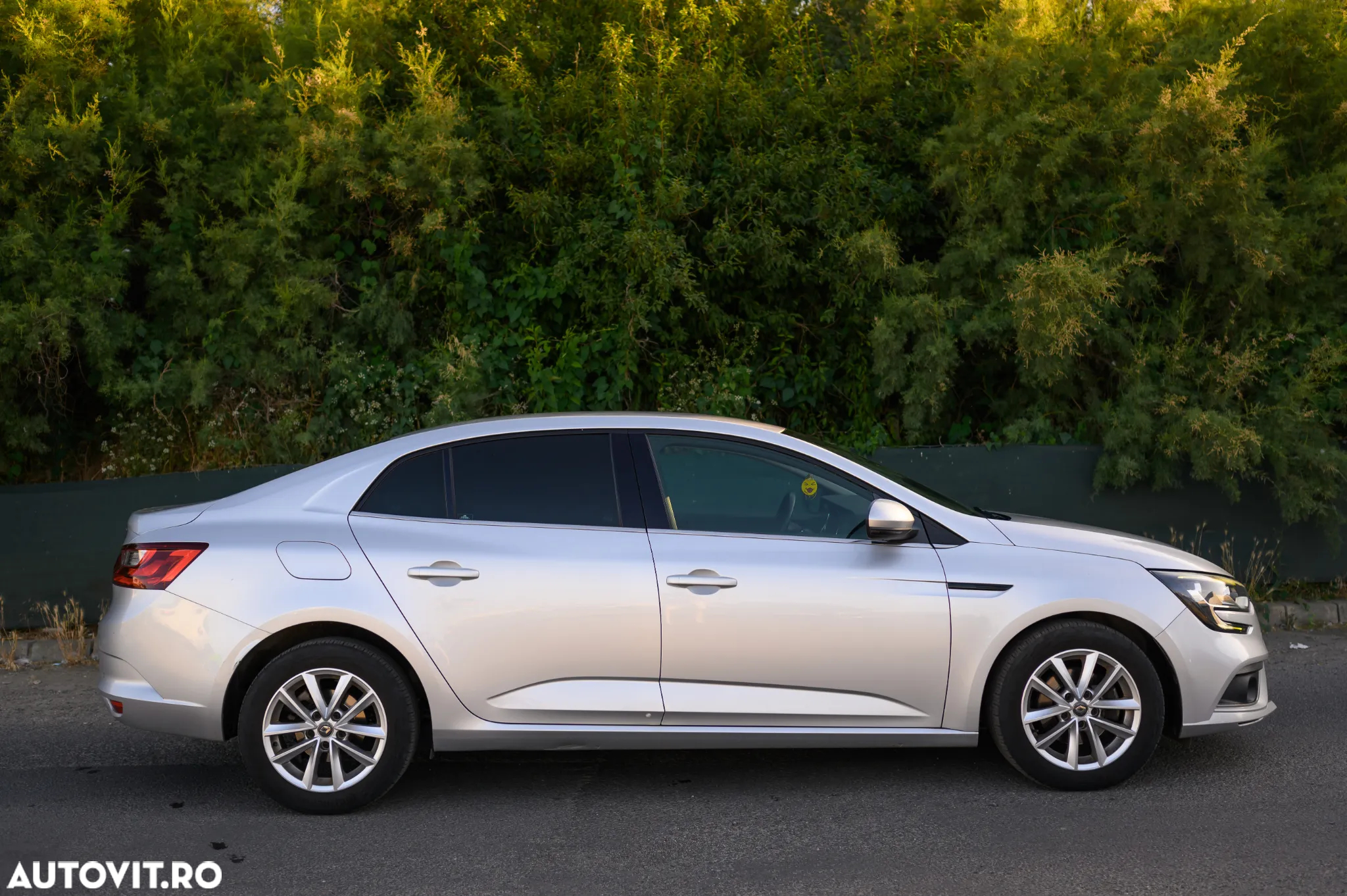 Renault Megane - 13