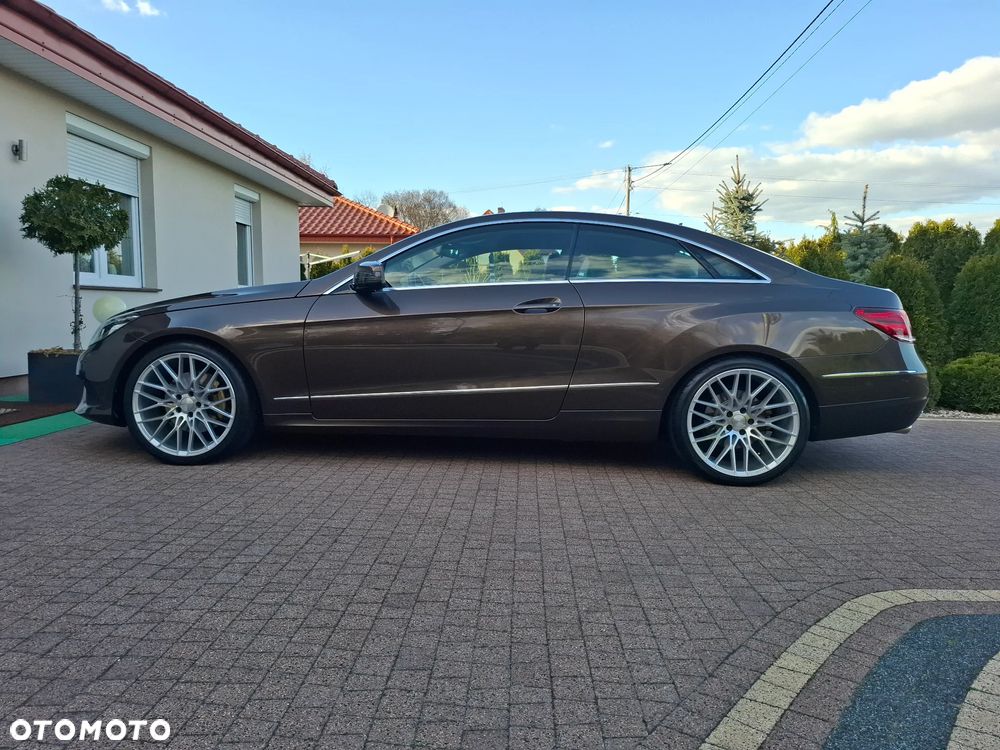 Mercedes-Benz Klasa E 250 - 13