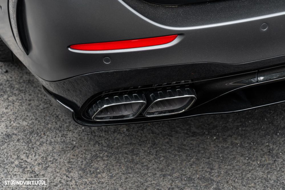 Mercedes-Benz C 63 AMG S E Performance Speedshift MCT9G - 12