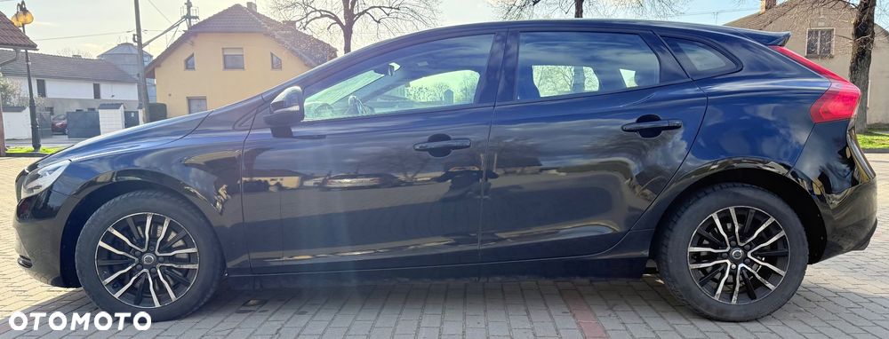 Volvo V40 D3 Drive-E SCR Momentum - 8