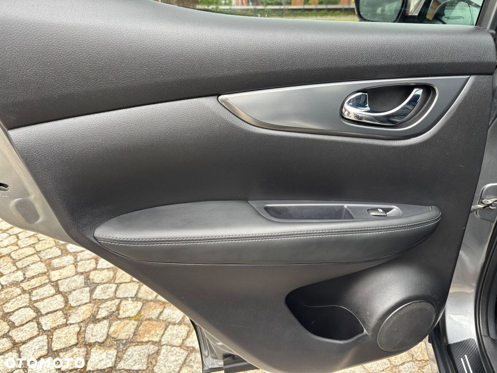 Nissan Qashqai 1.5 dCi Tekna - 28