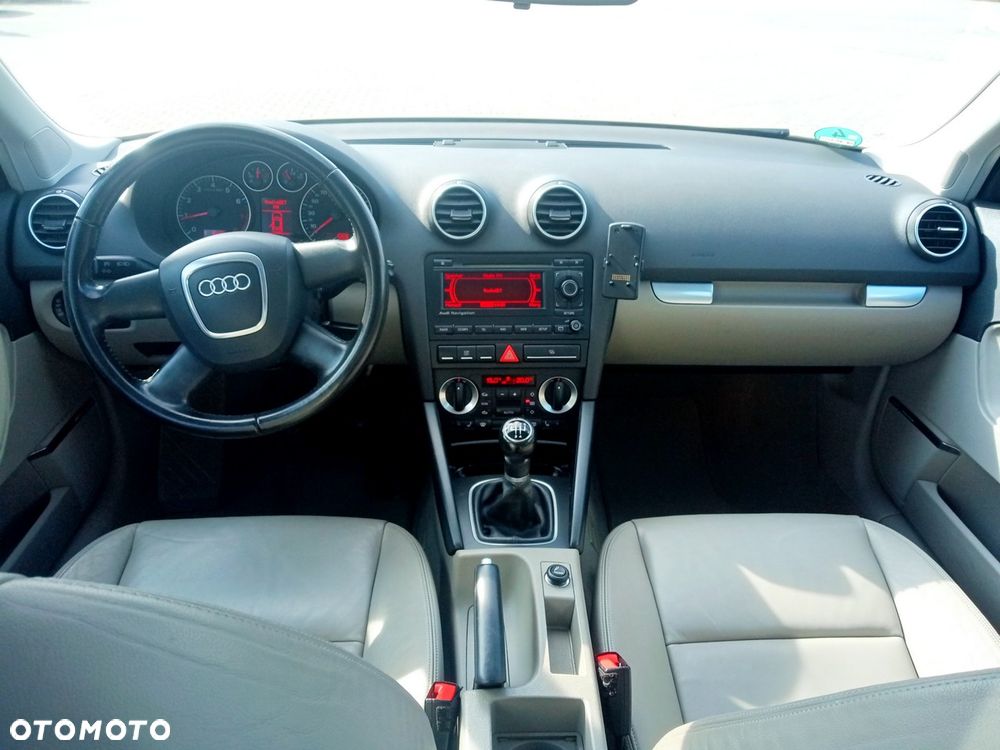 Audi A3 Sportback 1.6 Attraction - 36