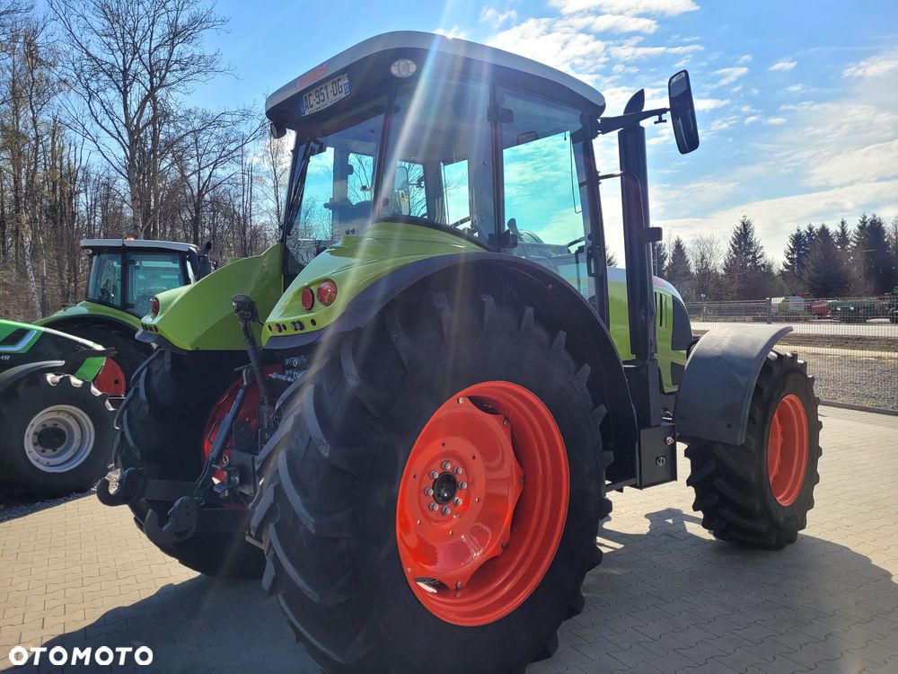 Claas ARION 620 - 7