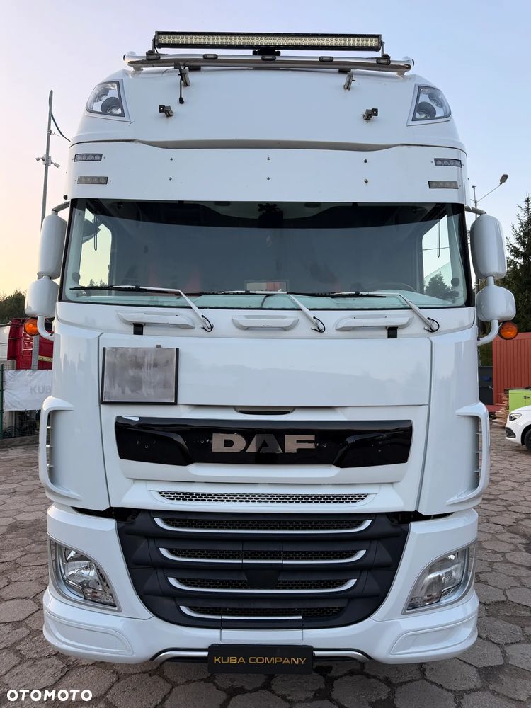 DAF XF 106 530 PUSHER 6x2 / RETARDER INTARDER / 3 OSIE / PRZEBIEG 668 851 KM / NAJMOCNIEJSZY SILNIK 530 KM / NAJWIĘKSZA KABINA SUPER SPACE CAB / 2017 ROK !! - 2