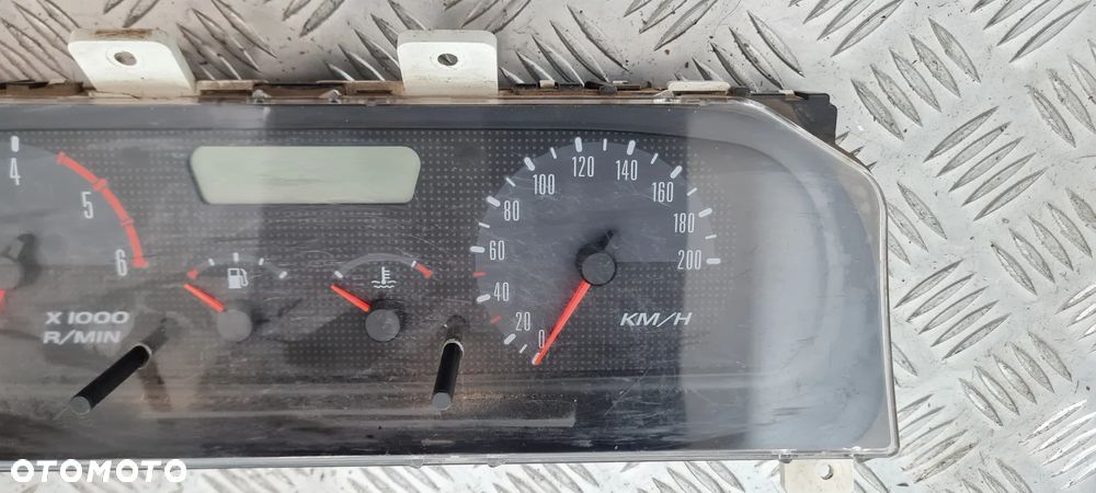 Nissan Terrano II Lift 2.7 3.0 Licznik - 2