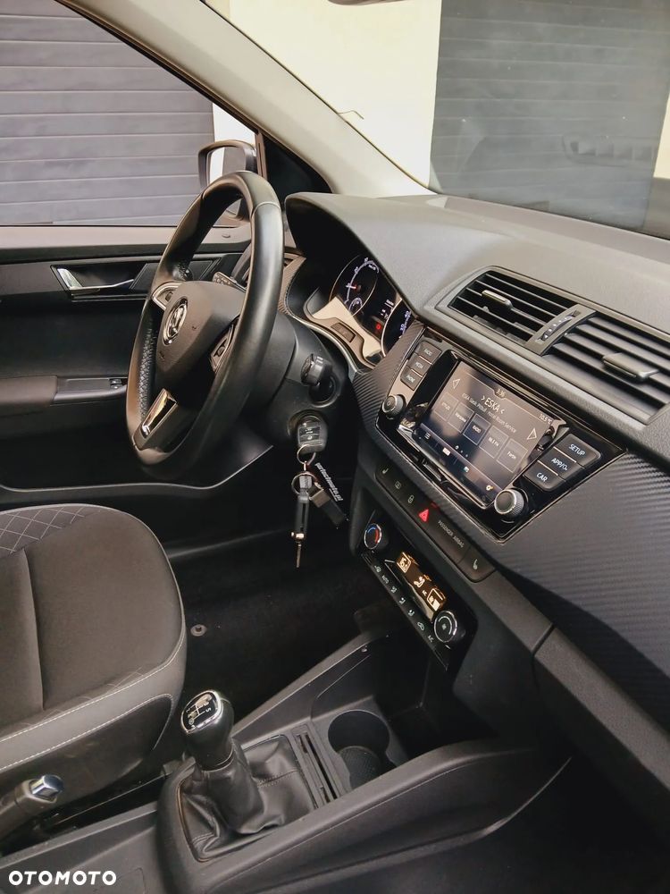 Skoda Fabia - 6