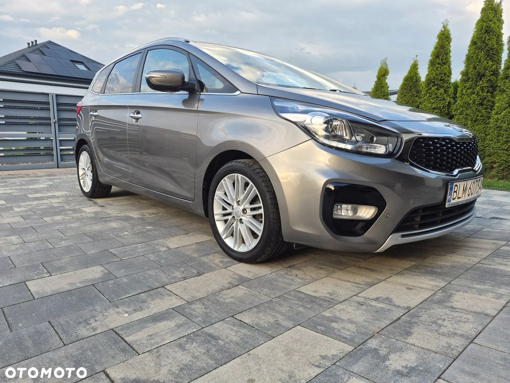 Kia Carens 1.7 CRDi 115 Dream Team Edition - 2