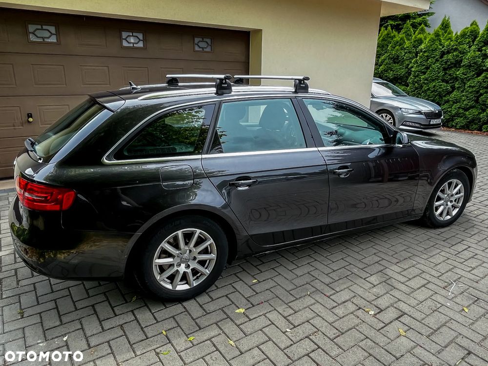Audi A4 Avant - 11