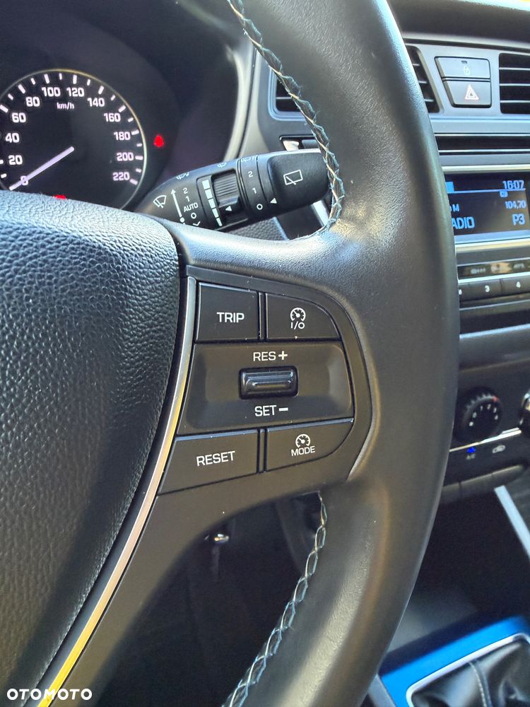 Hyundai i20 blue 1.2 Advantage - 21