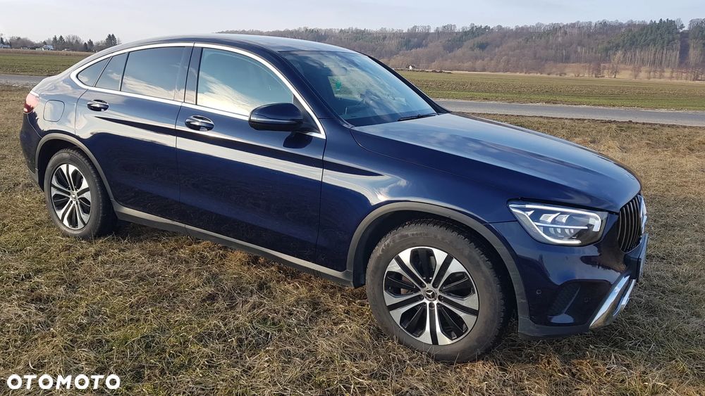 Mercedes-Benz GLC 200 d 4Matic 9G-TRONIC - 9