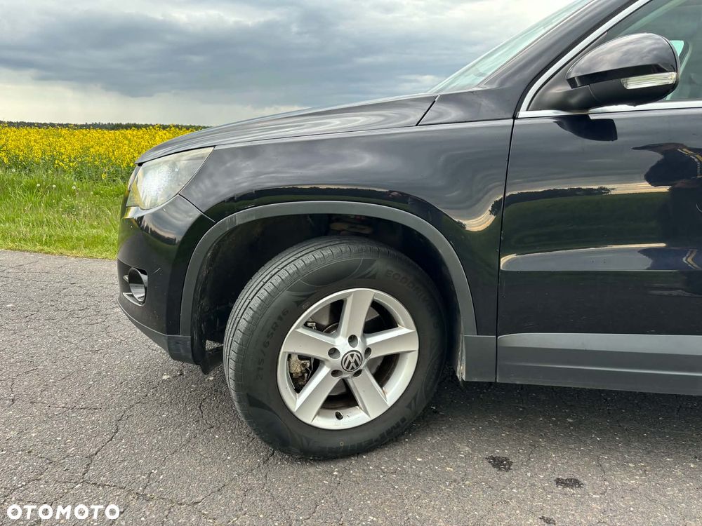 Volkswagen Tiguan - 8