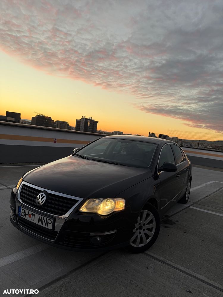 Volkswagen Passat Variant 2.0 TDI Comfortline DPF BlueMotion Technology - 2