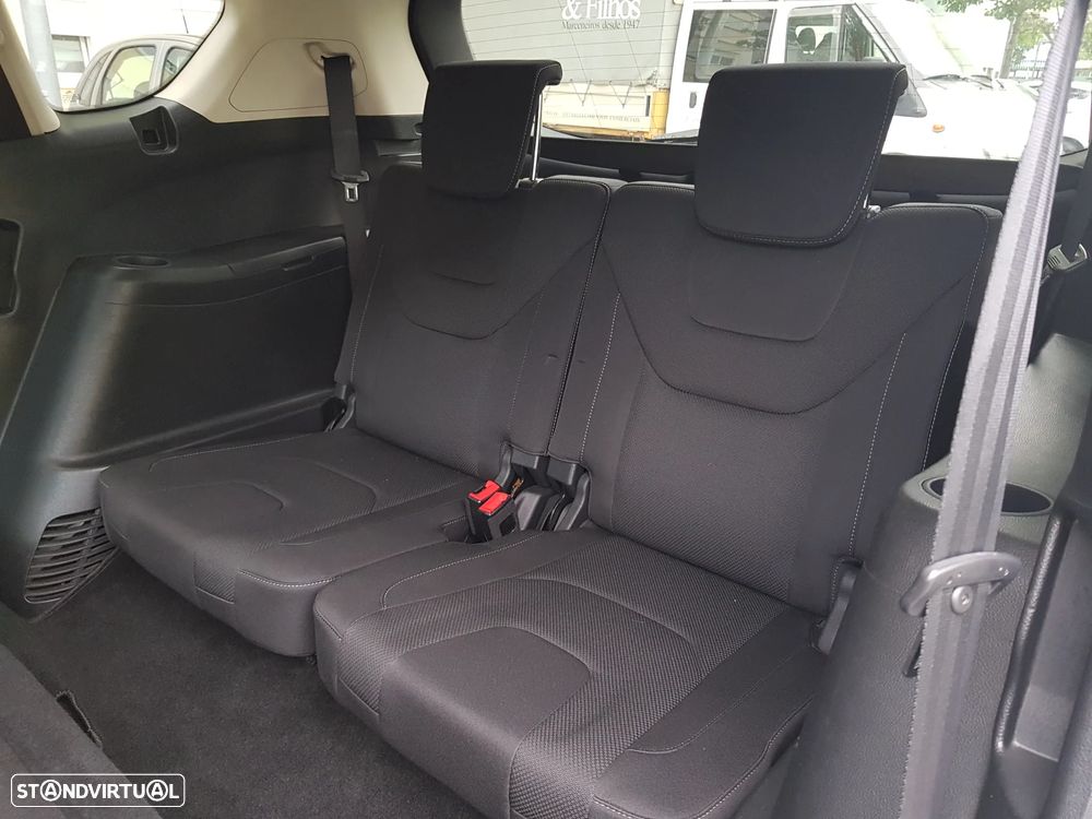 Ford S-Max 2.0 TDCi Titanium - 31