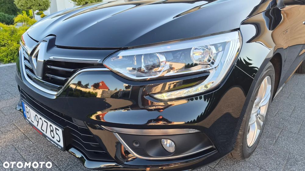 Renault Megane BLUE dCi 115 EDC BUSINESS EDITION - 27