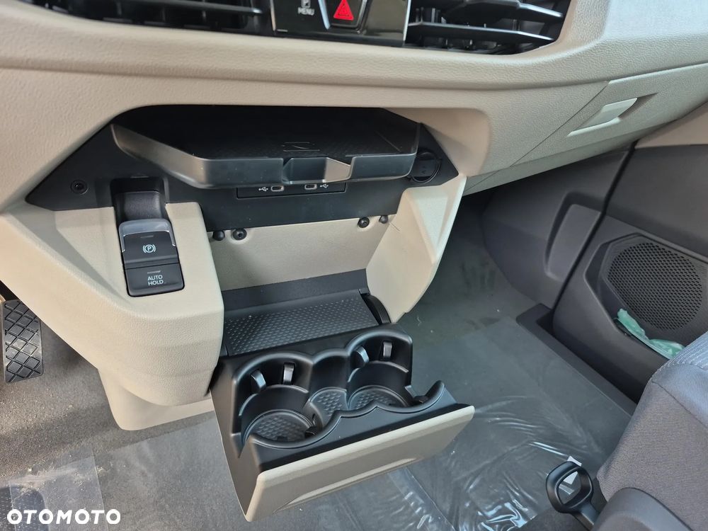 Volkswagen Multivan 2.0 TDI L2 Family DSG - 15