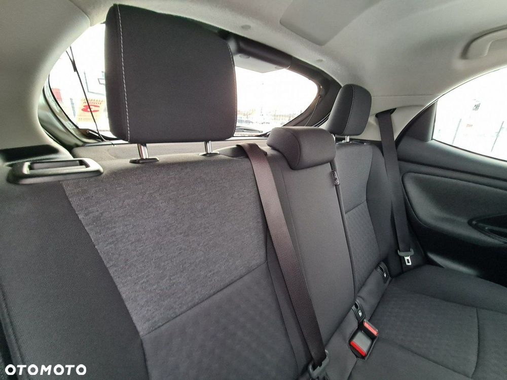 Toyota Yaris Hybrid 1.5 Comfort - 23