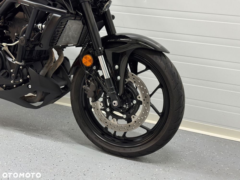 Yamaha MT - 7
