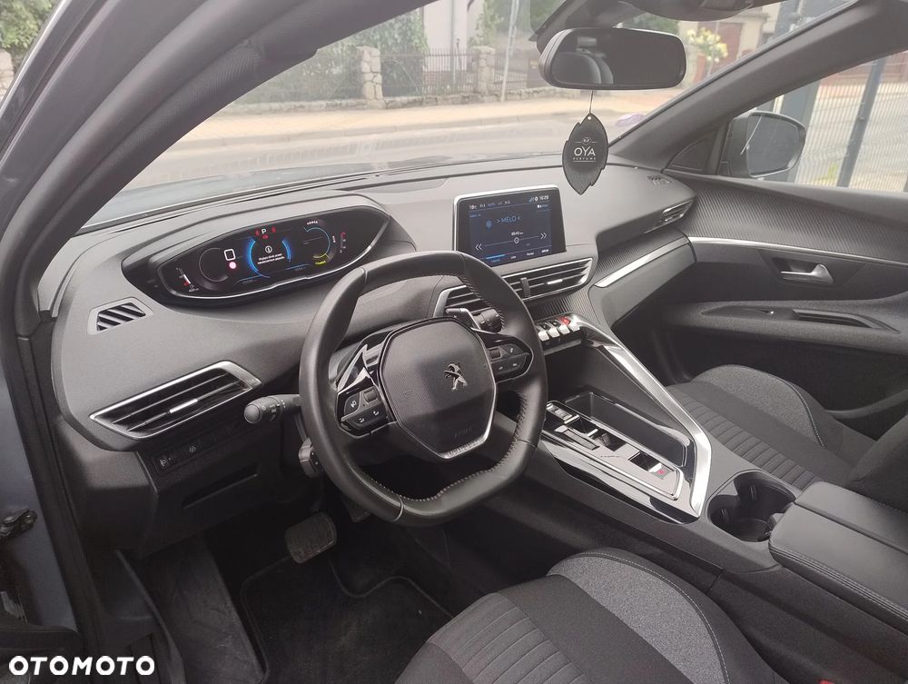 Peugeot 3008 1.2 PureTech mHEV Allure Pack S&S e-DCS6 - 9